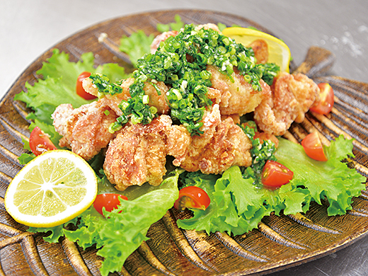 夏に食べたい!! グリーンねぎたっぷり塩レモン油淋鶏